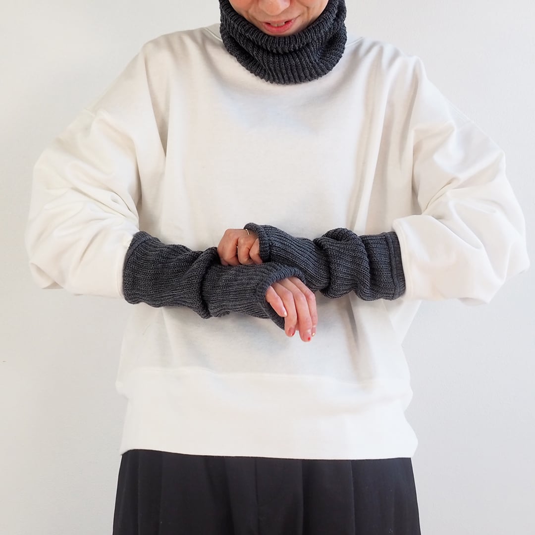 おどろくほど軽くてやわらかい ニュージーランドウール混の2WAY