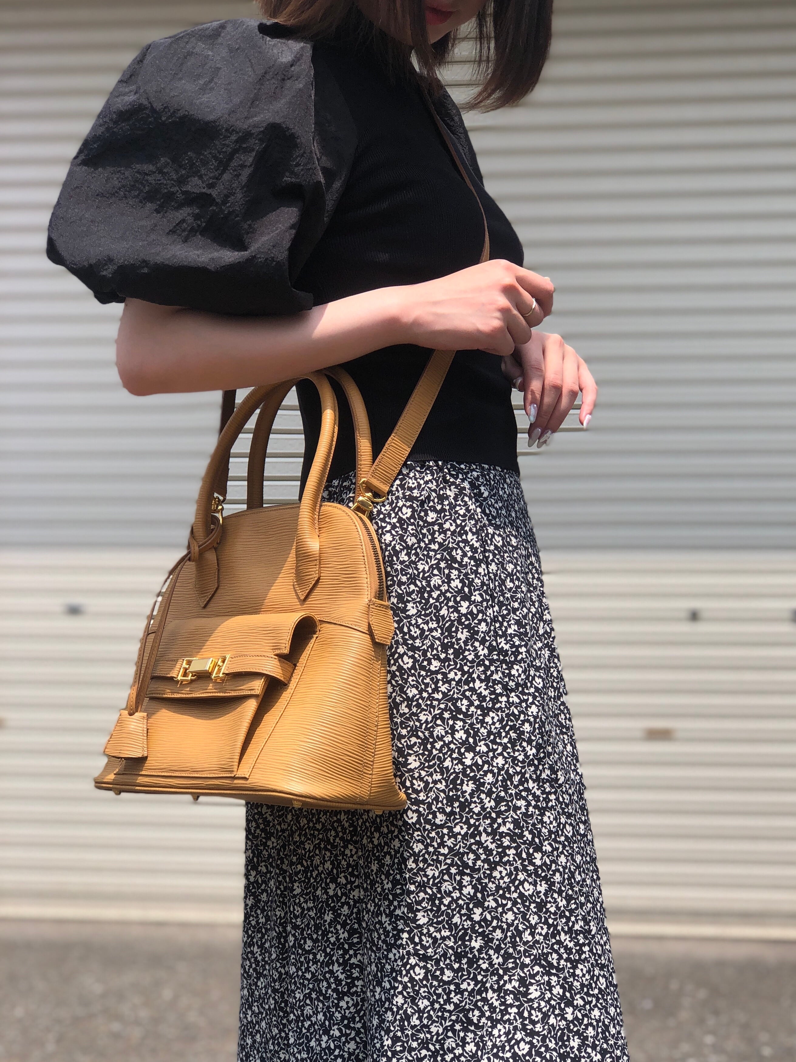 FENDI フェンディ FF金具 エピ 型押し ボリード 2WAY フロント FENDI フェンディ FF金具 エピ 型押し ボリード 2WAY フロント
