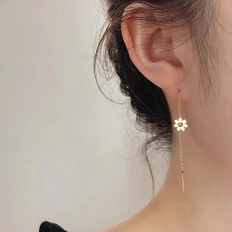 金アレ対応 フラワーチェーンピアス(0502)