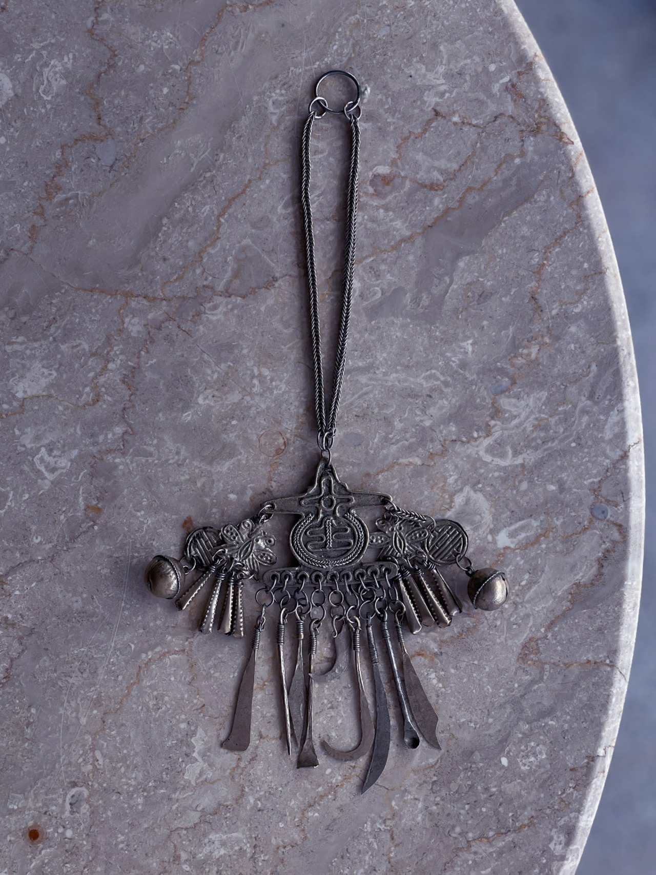 Dao tribe／Vintage brass chains charm
