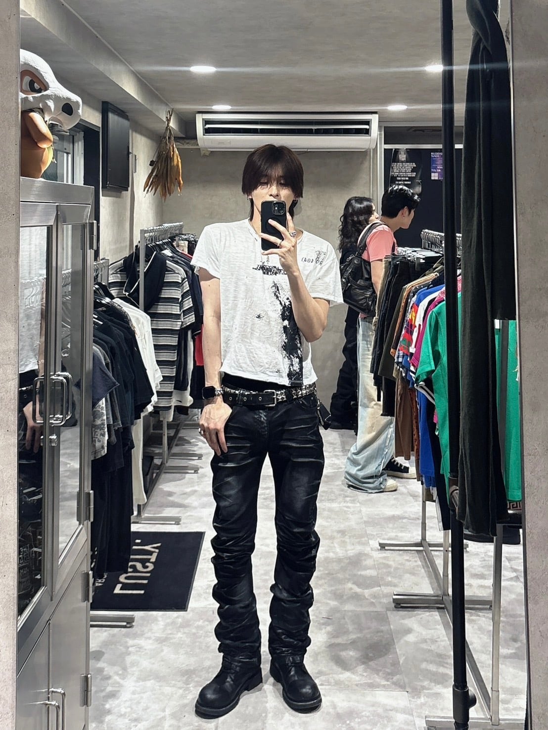 即納】RADIANT / LECYTO shadow washed curved denim pants | 韓国