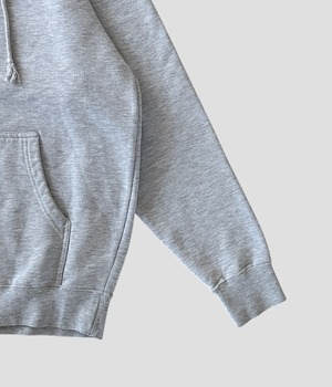 -SANTA CRUZ Skateboards- Vintage 90s M Print Hoodie