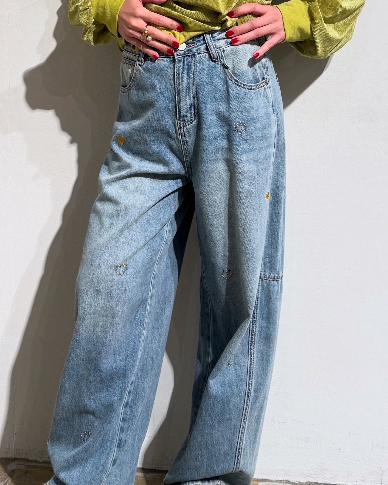 ポリーヌブロー   刺繍ハートワイドデニムパンツ