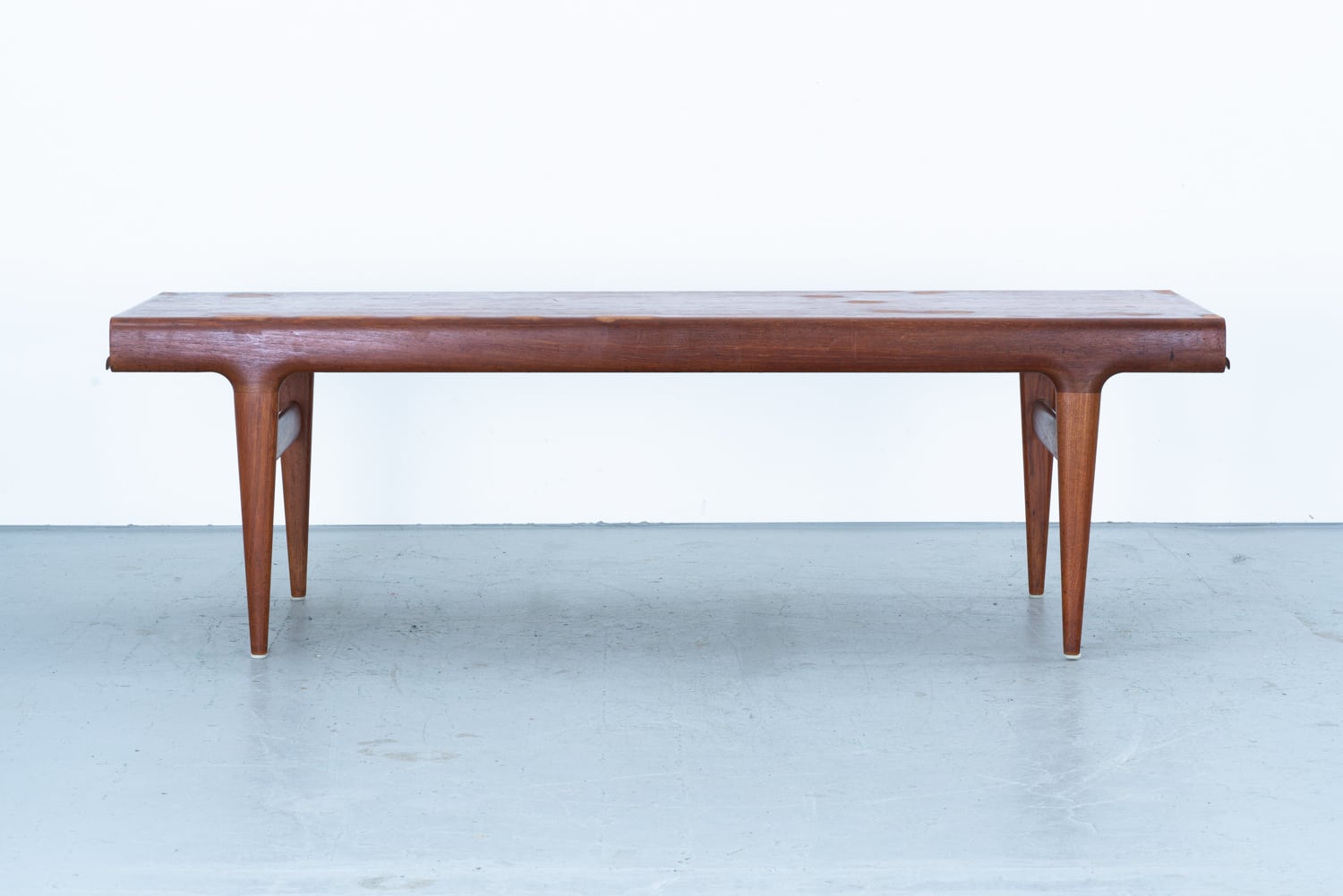 as it is】Johannes Andersen | Coffee Table | kaikki gallery | 北欧