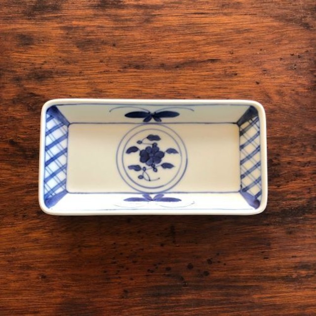 有田焼和食器　長角皿６寸(約18cm) 【花柄】