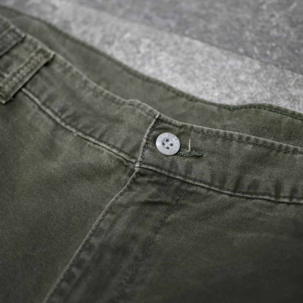 Dockers fade 3tuck wide chino pants khaki