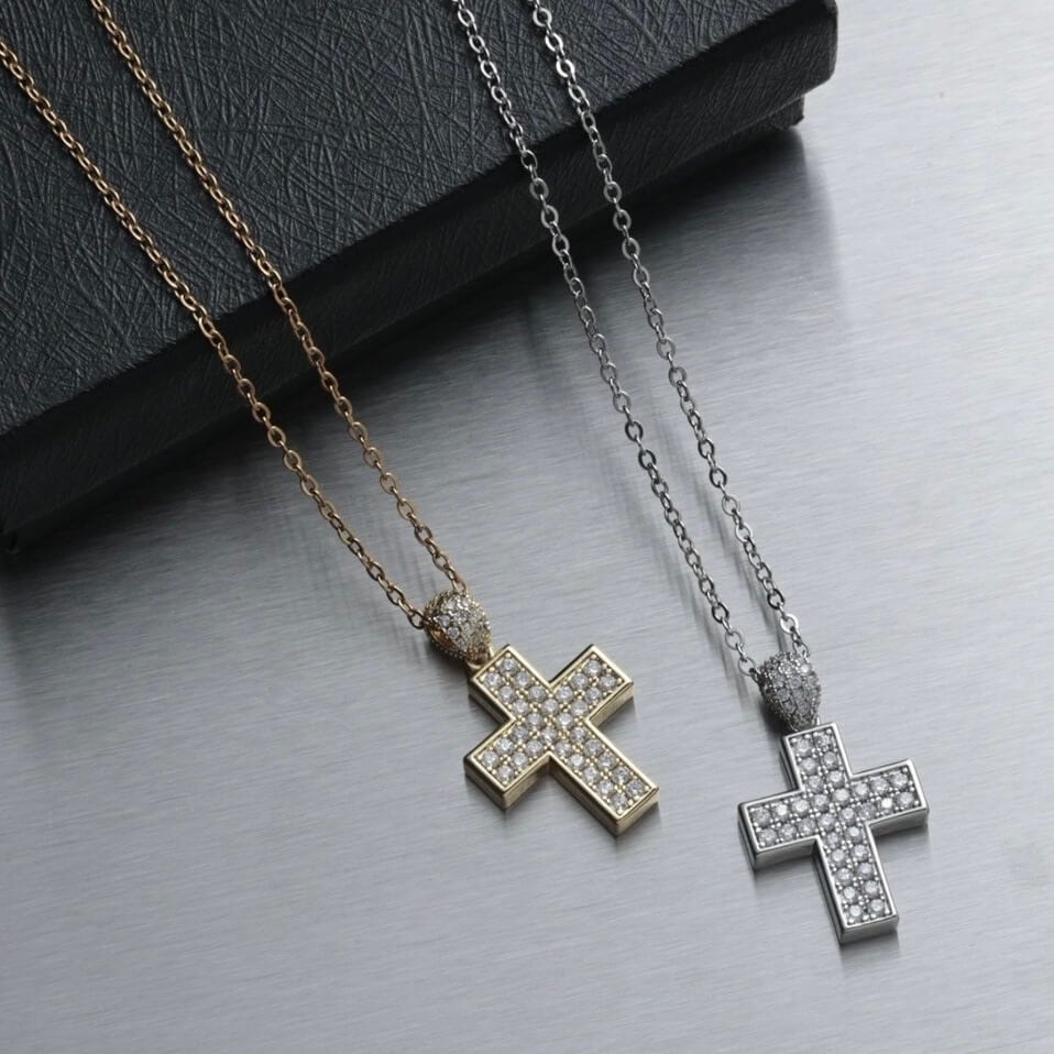 reversible zirconia medium cross necklace VN1-110 | VERIELA