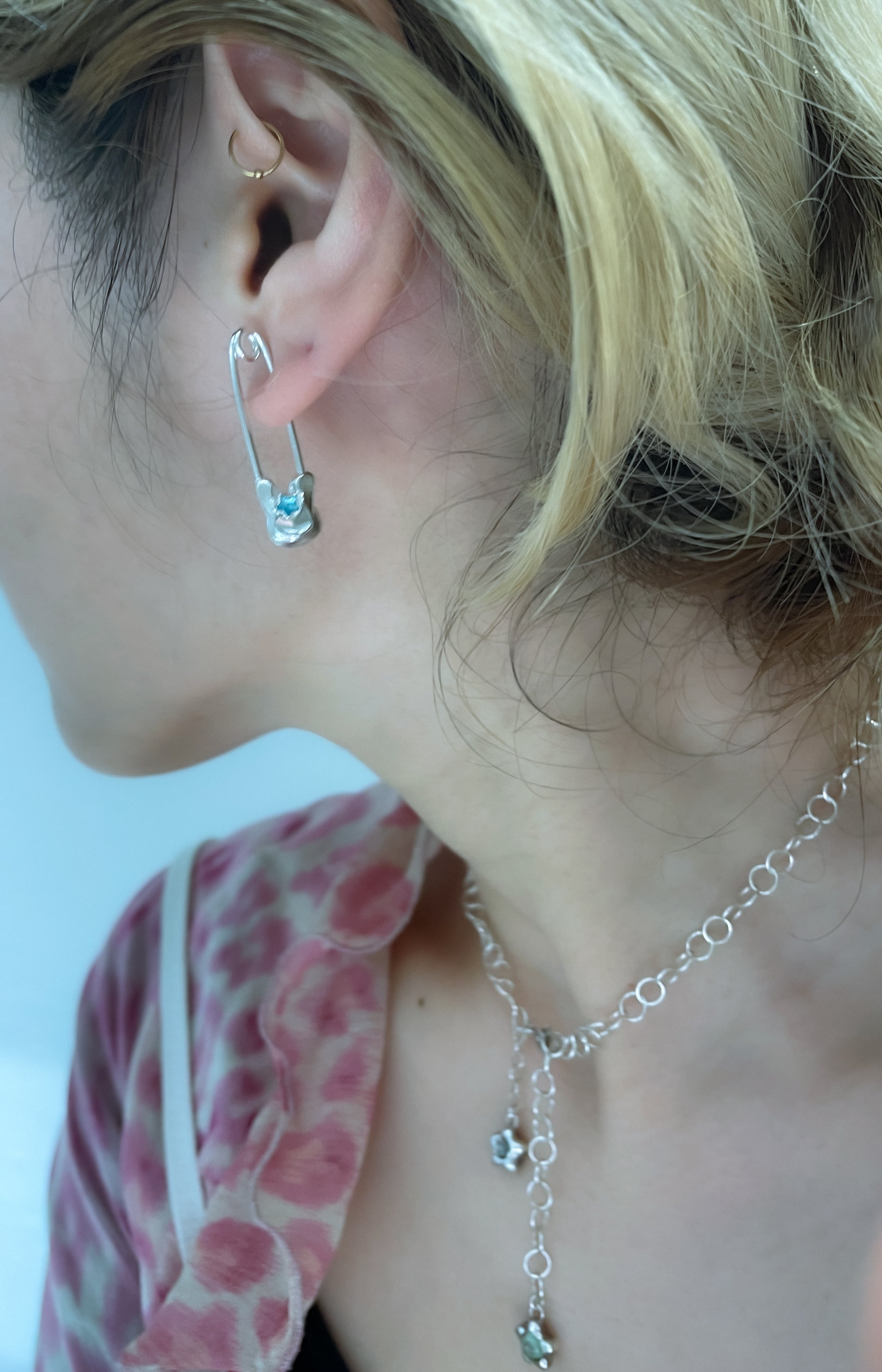 うさぎと星の安全ピンearring SILVE925 LJ23098P 18G LJ23099P うさぎと星の安全ピンearring SILVE925 LJ23098P 18G LJ23099P