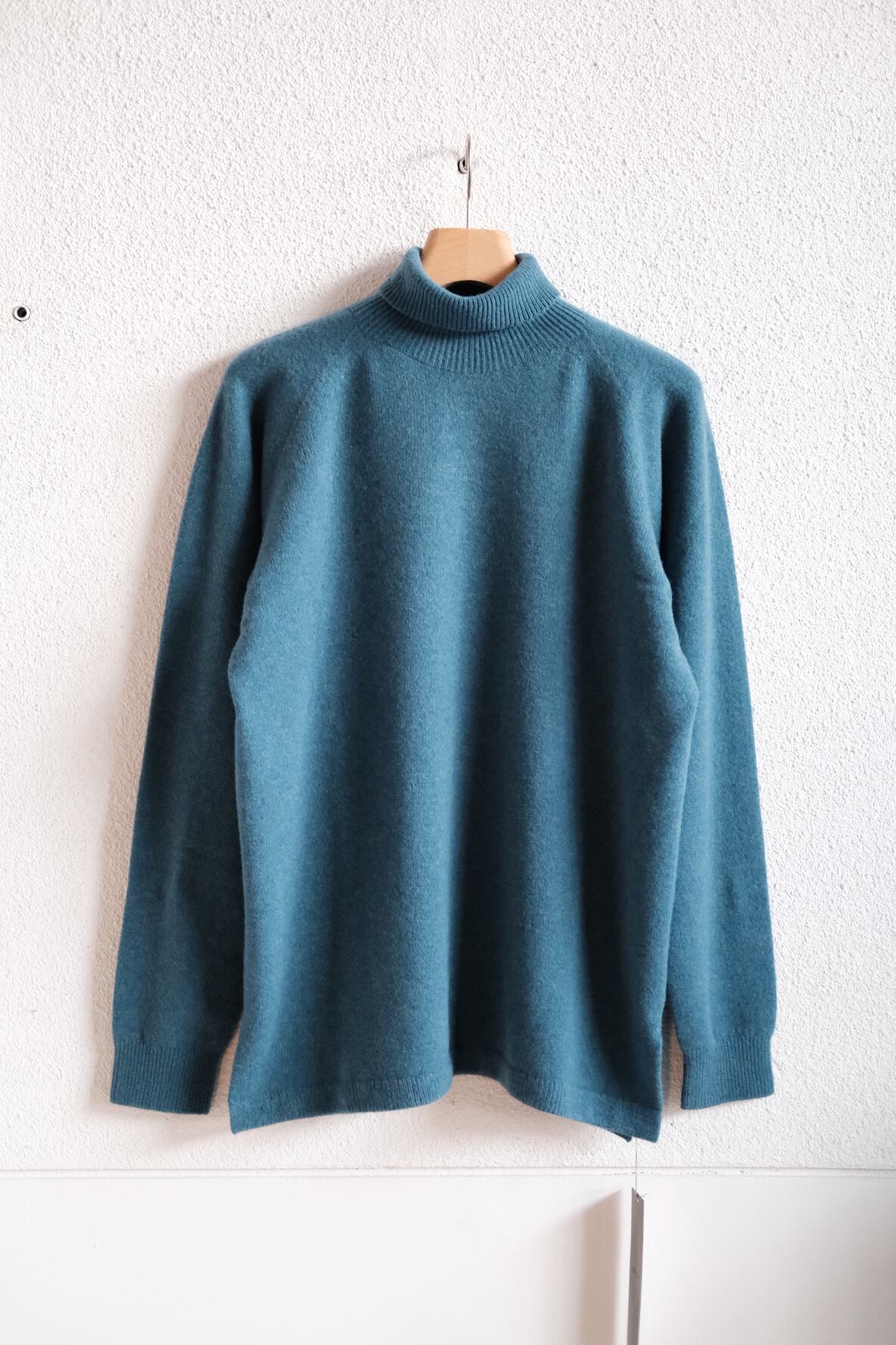 MITTAN＜ミッタン＞ウールタートルセーター | Inhigh