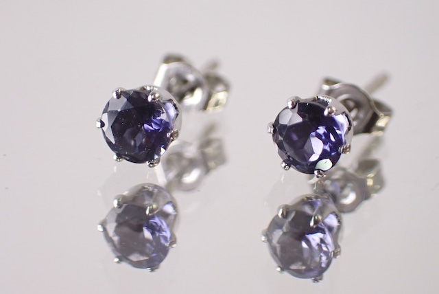 アイオライトピアス　約4mm　[D9-123]