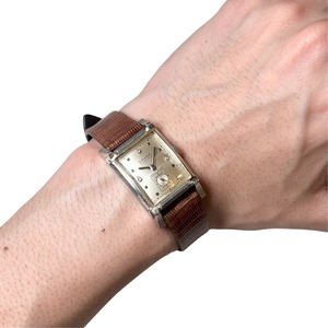 antique GRUEN k14 gold manual winding watch “curvex”