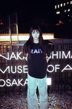 VRAIVIE Basic Logo T-shirt