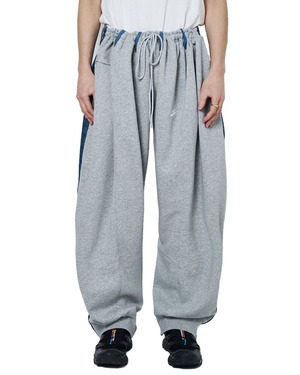 BLESS "Overjoggingjeans "L"〔LIGHTGREY/DENIMBLUE〕"