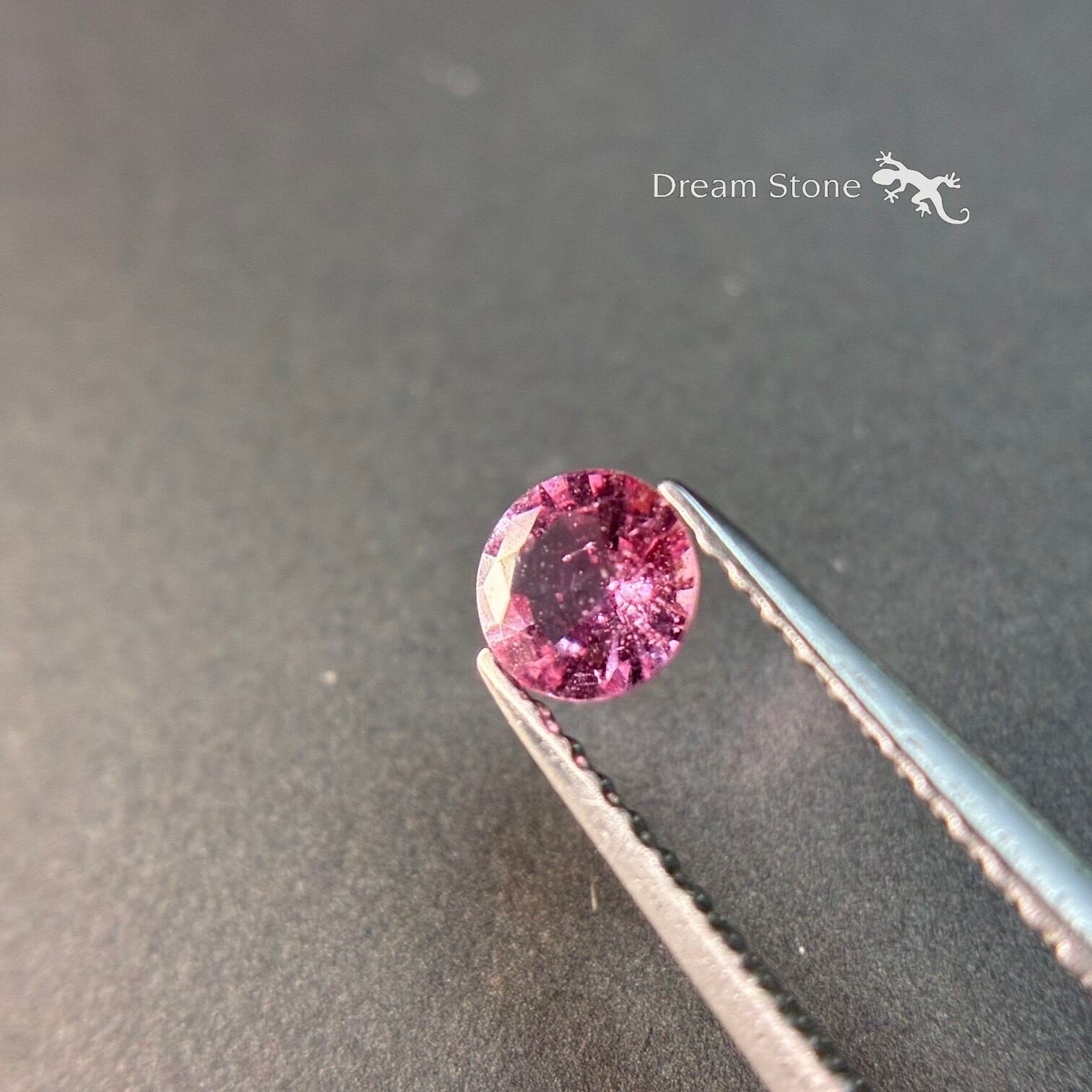パパラチアサファイア 0.277ct ／ ソーティング付 SCN2132