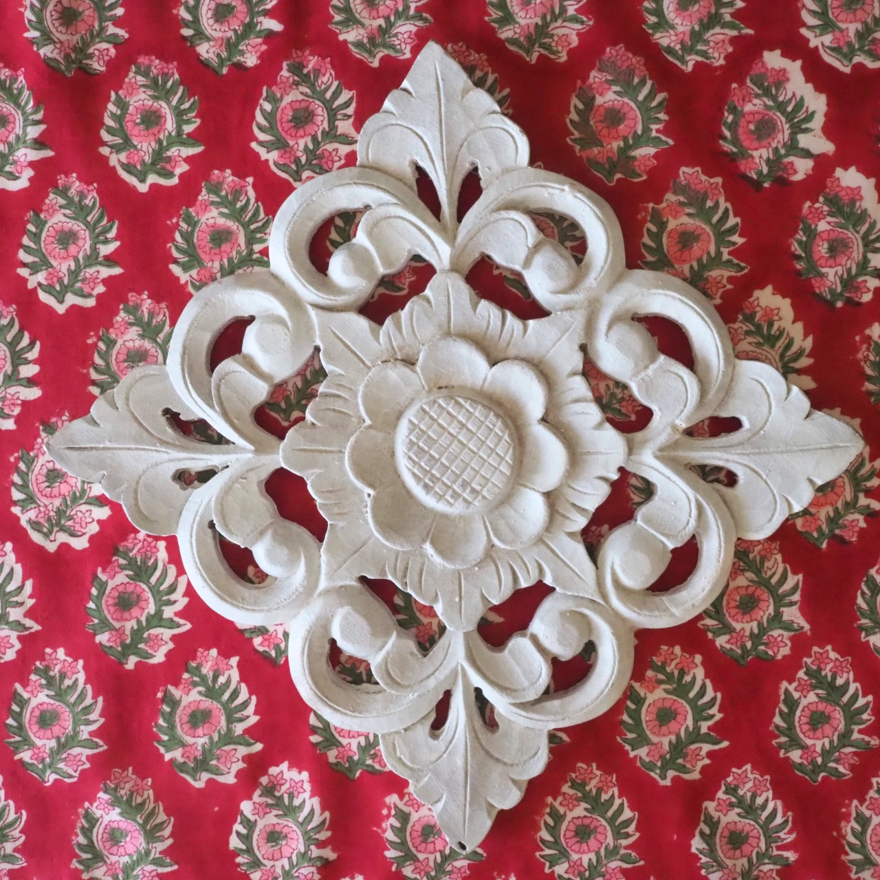 ブロックプリント生地【50cm単位】インド綿 花柄 赤×ピンク #41110-RD1
