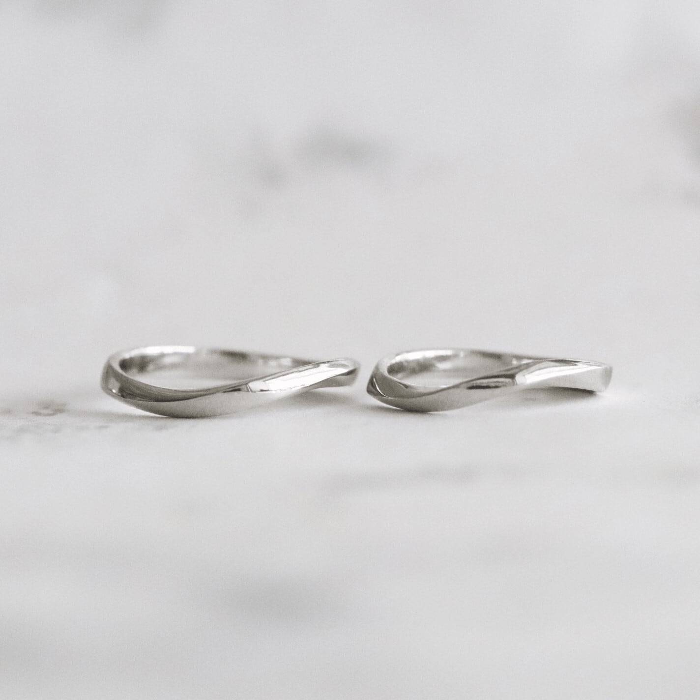 ウェーブデザインリング pt900 プラチナダイヤリング Pt900 D0.30ct ウェーブデザインリング