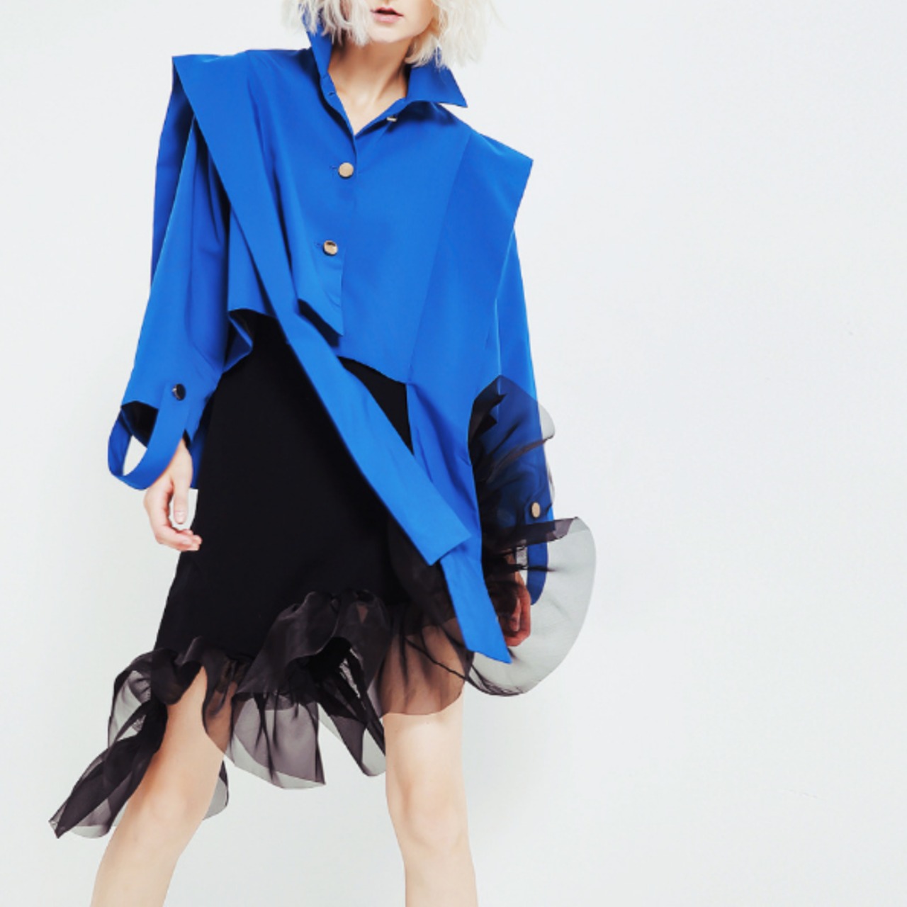 Cape-style loose stand-collar short jacket(ME077)