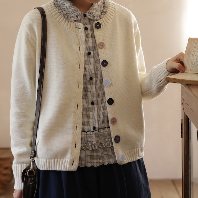 カラフルボタンデザインカーディガン　M2056