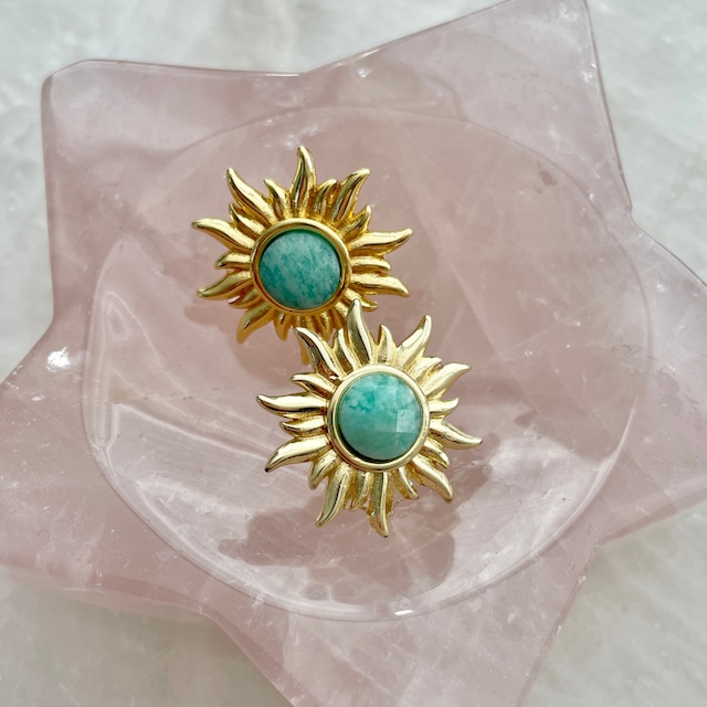 太陽をモチーフにした１POINTピアス Shinny Earring（アマゾナイト