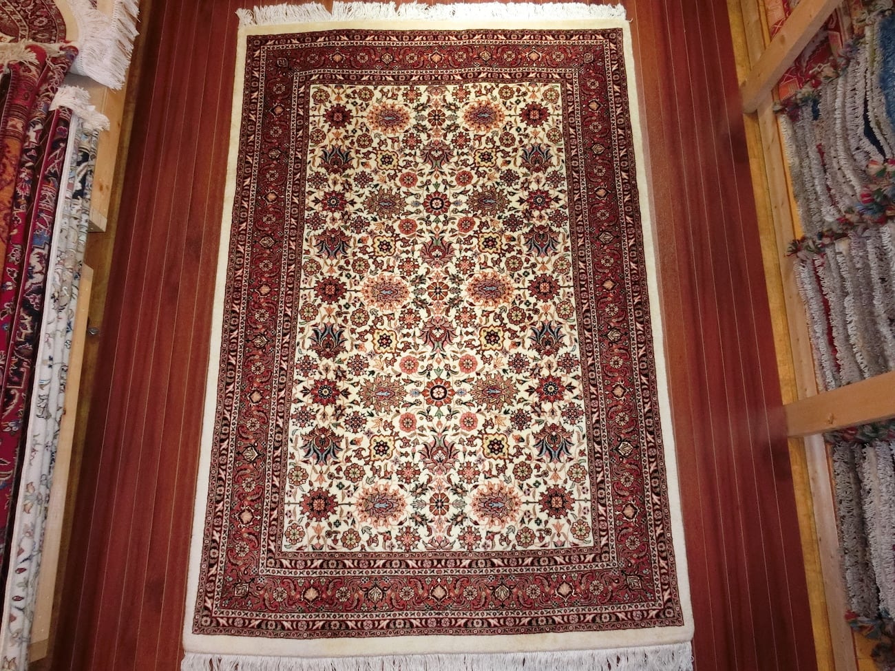ペルシャ絨毯 手織り ビジャー産 【リビングサイズ】1580 | Heris
