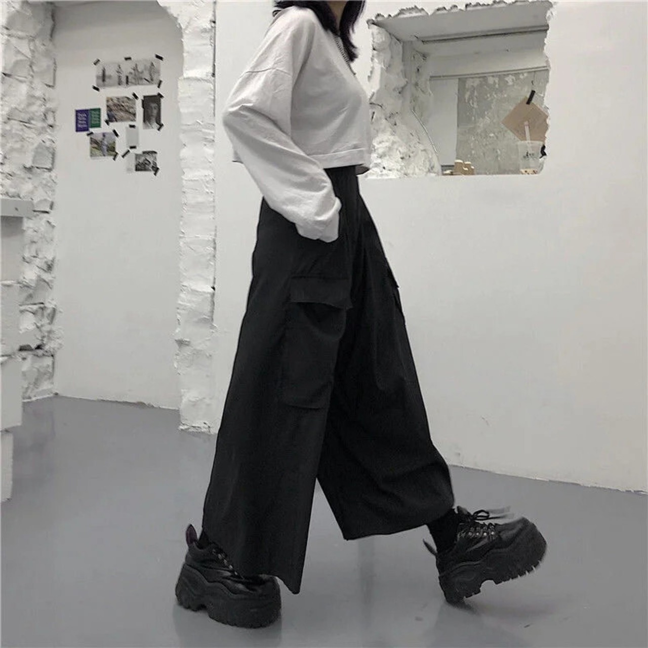 プラスサイズの女性ワイドレッグパンツ Y2K ストリートルーズカーゴ 