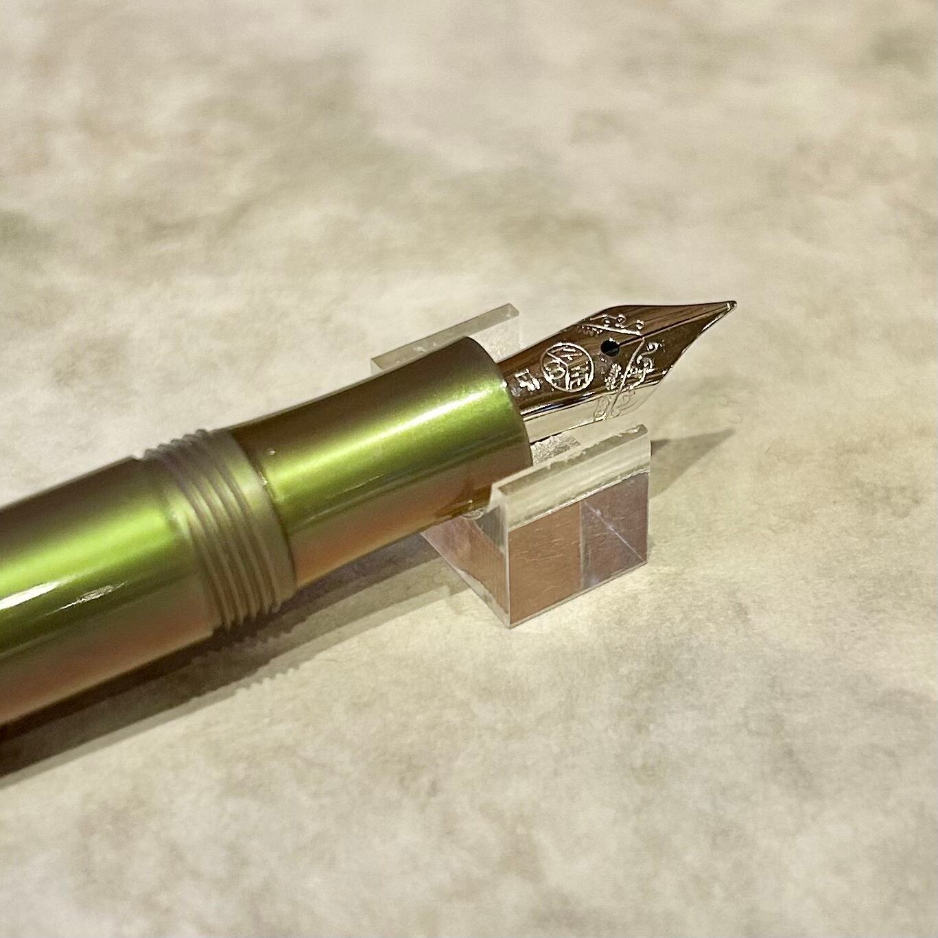 kaweco　スポーツ　シャドウグリーン　EF　インクつき カヴェコ 「ルナースポーツ 万年筆 （シャドウグリーン）」 | ペンネ
