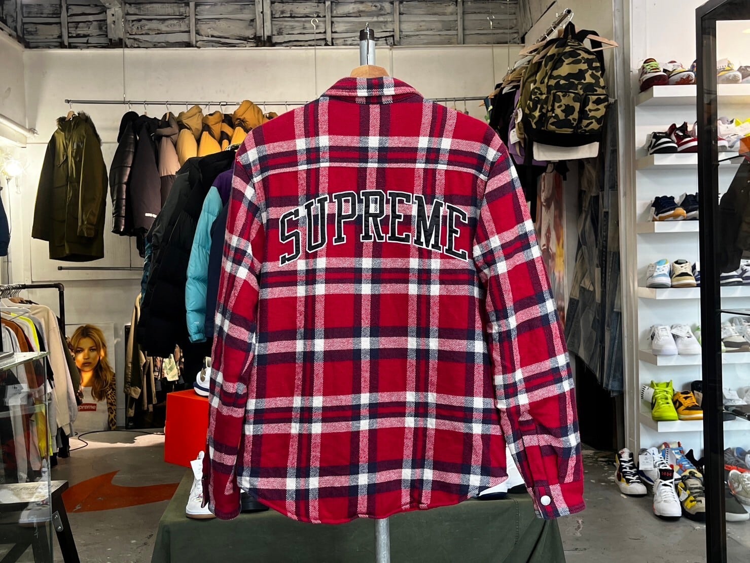 Supreme QUILTED ARC LOGO FLANNEL SHIRT RED MEDIUM 14237 | BRAND