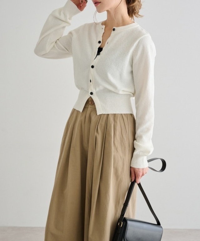 クロスボタンカーデ