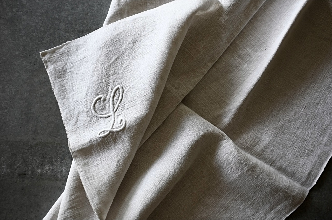 フランス 19世紀 65c 回転のLとホームスパンリネンファブリック アンティーク