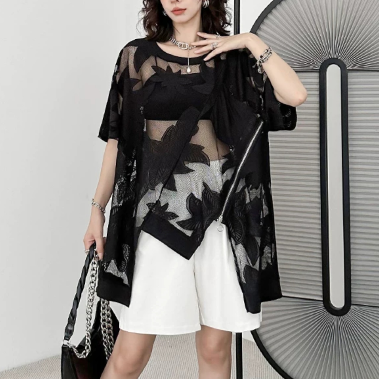 Asymmetrical Lace T-Shirt (ME523)