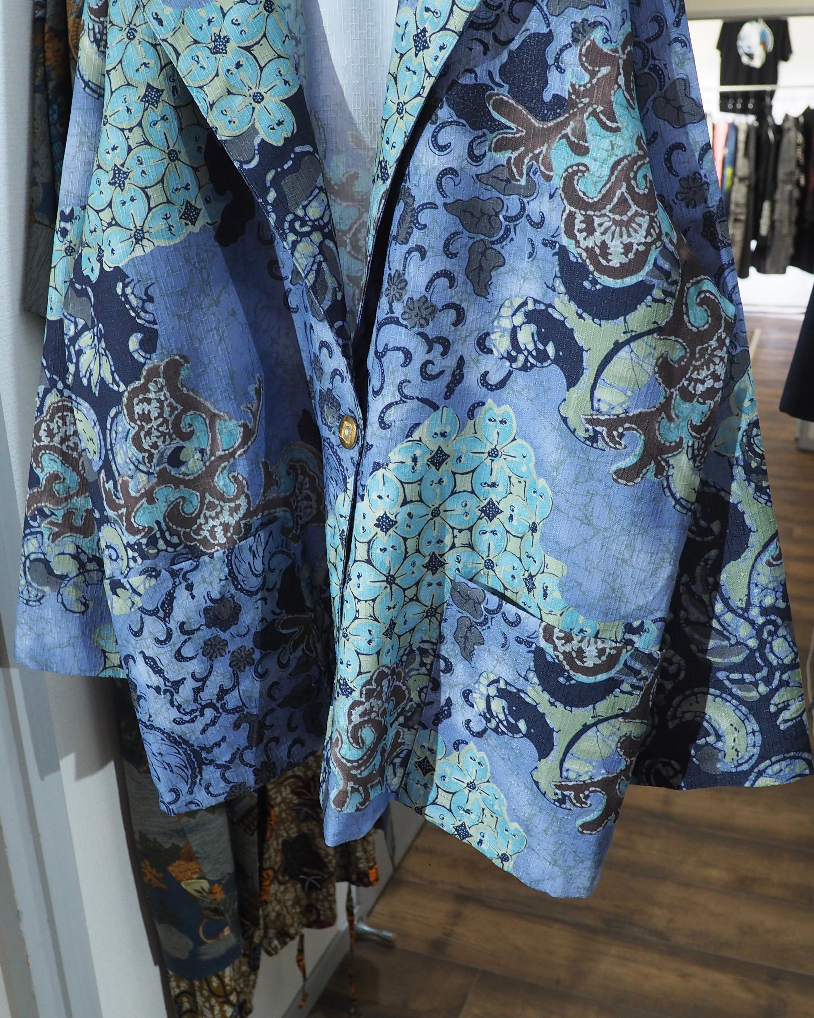 1980 - 90s ” Made in USA ” Beautiful Flower pattern vintage loose Easy Tailored jacket