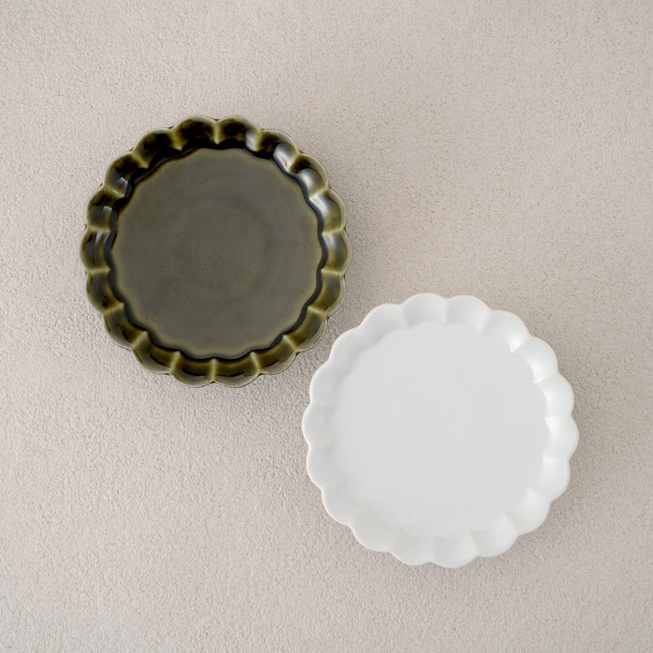 皓洋窯］フラワーコンポートS（オリーブ・ホワイトバニラ