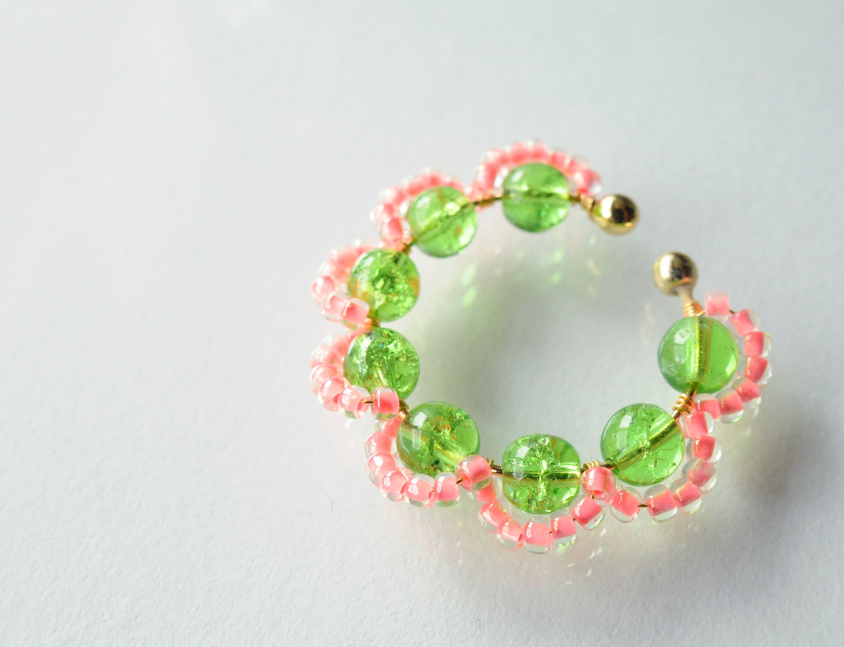 ＜Rollo～イロヅクビジュー～＞イヤーカフ『GrassGreen × NeonOrange』