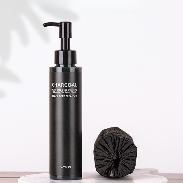 チャコール ブラック ディープクレンザー / 韓国コスメ 洗顔フォーム メイク落とし 泡洗顔 毛穴 黒ずみ 角質 炭配合 オイル W洗顔不要 低刺激