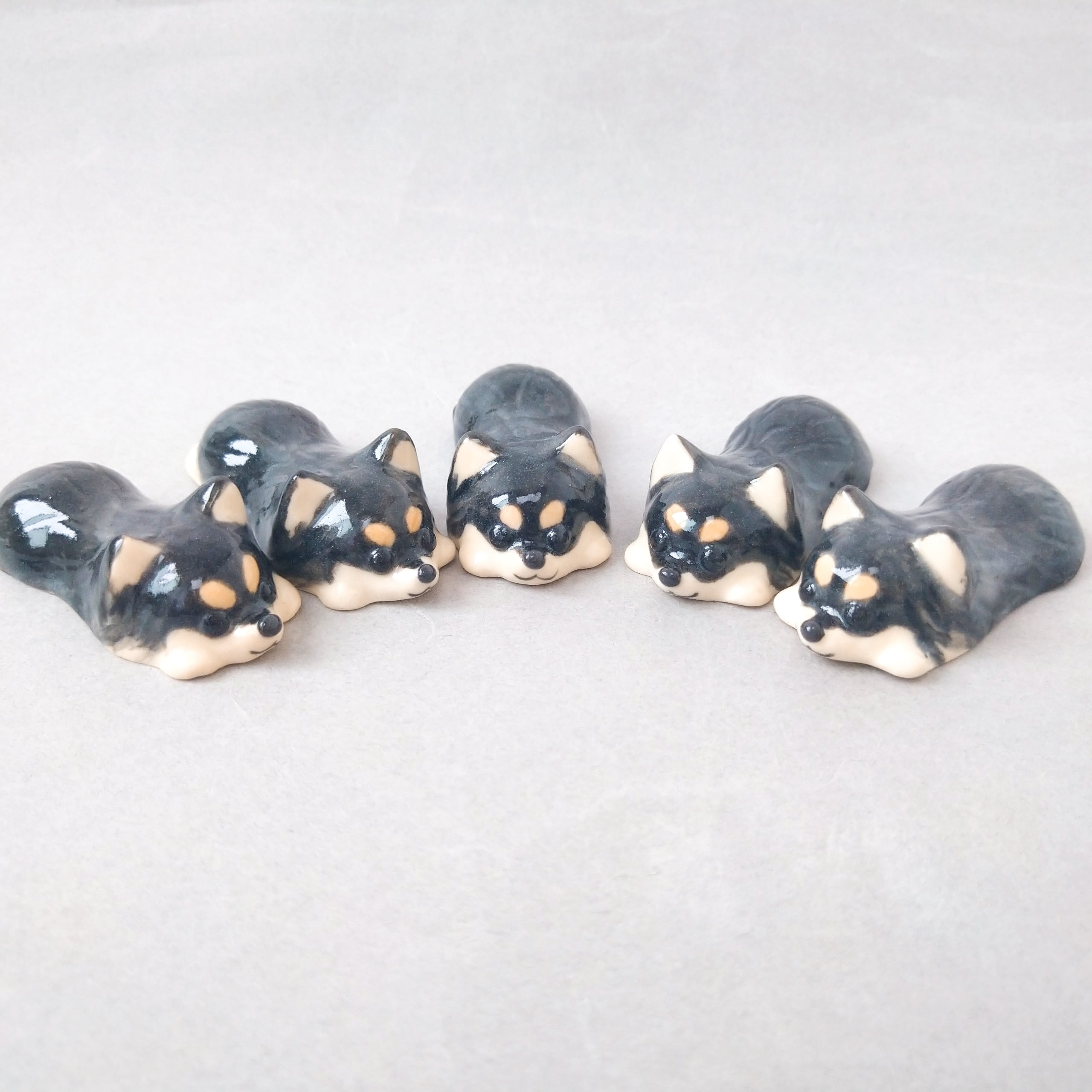 作家作品＊チワワ飾り小皿＊箸置き2個＊3点セット＊ 陶器