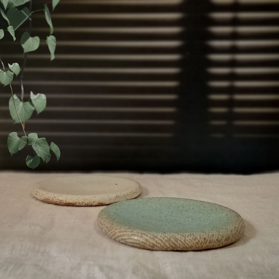 ざぶとん丸小皿<青 or 白> 宮崎和佳子 | こいし屋 -手しごと、くらしの