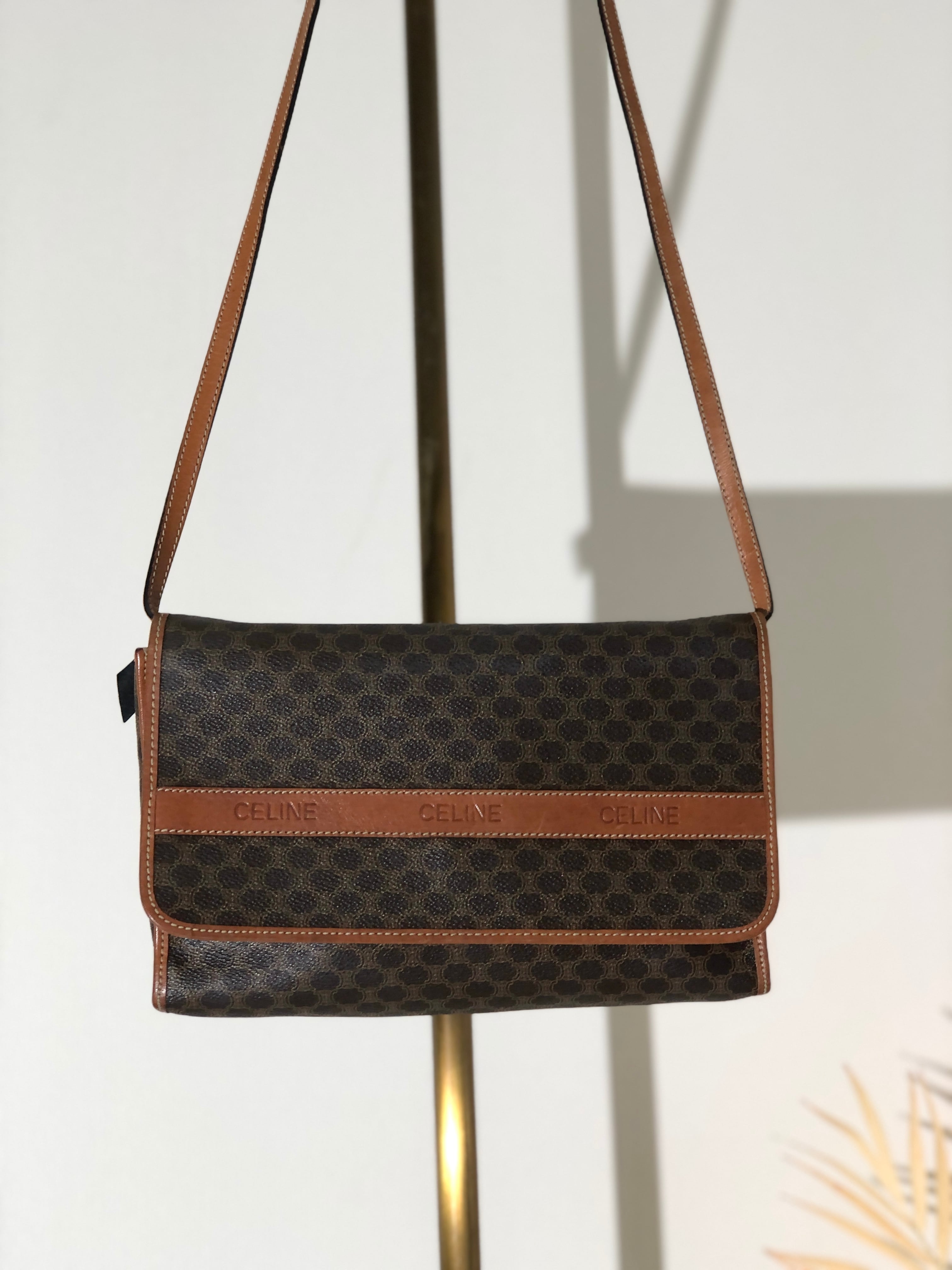 CELINE セリーヌ ショルダーバッグ マカダム デカロゴ レザー ブラウンショルダー112cm