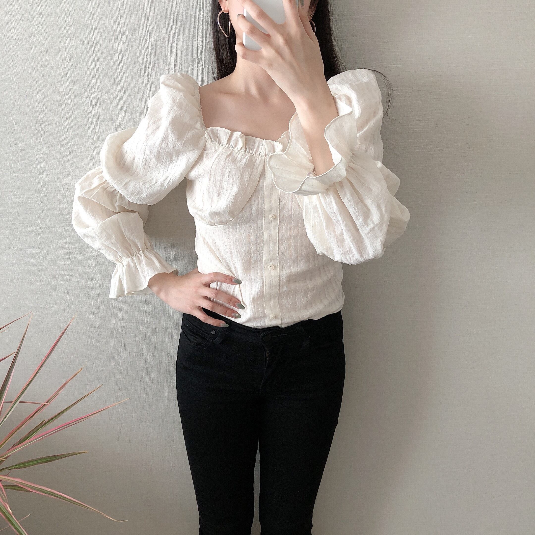 Diamond neck frill blouse /white (即納商品)