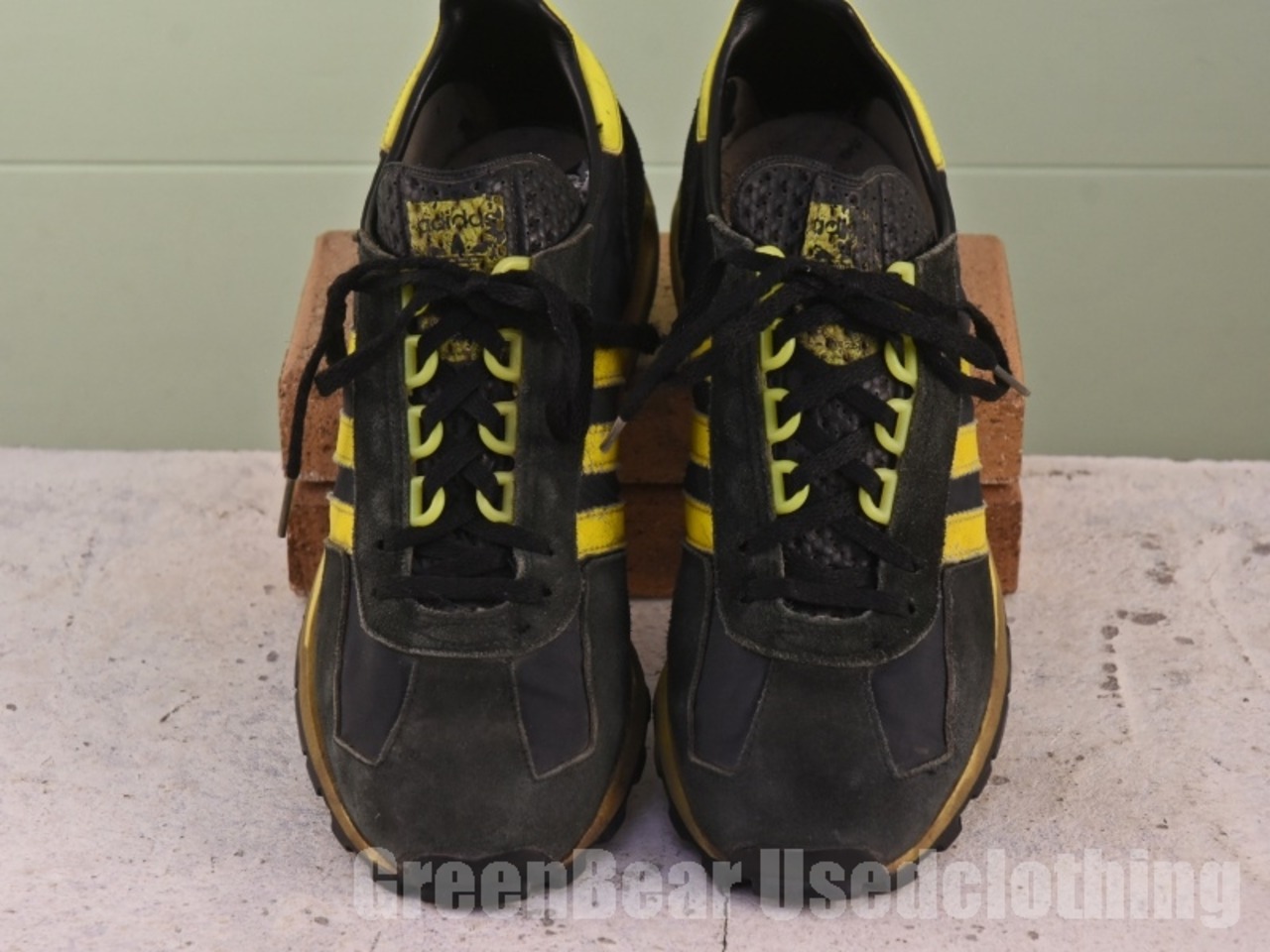 ビンテージ アディダス adidas フォーミュラ1 スニーカー 黒×黄 メンズ 