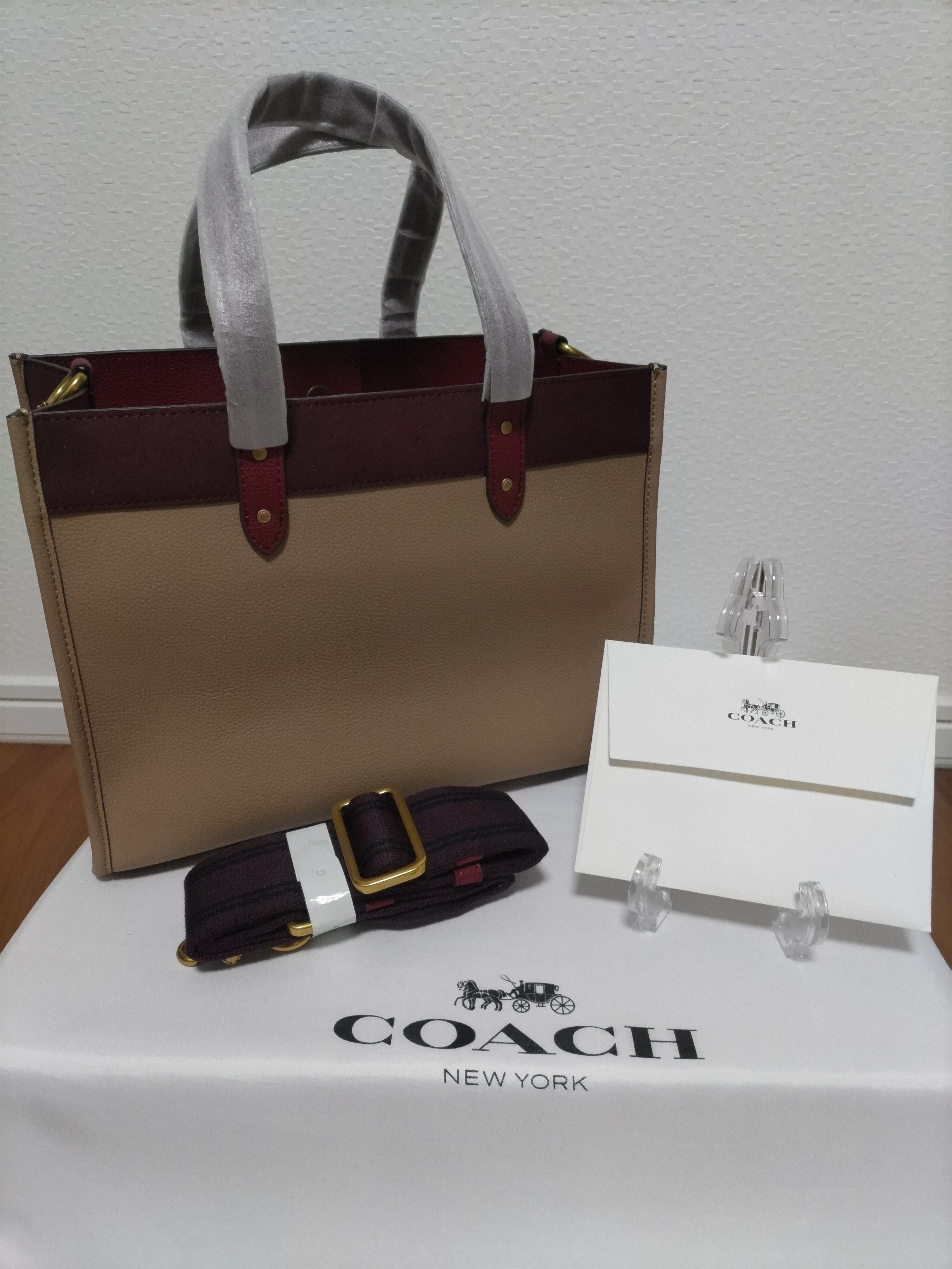 トートバッグ、COACH、ブラウン、即日発送 覗か