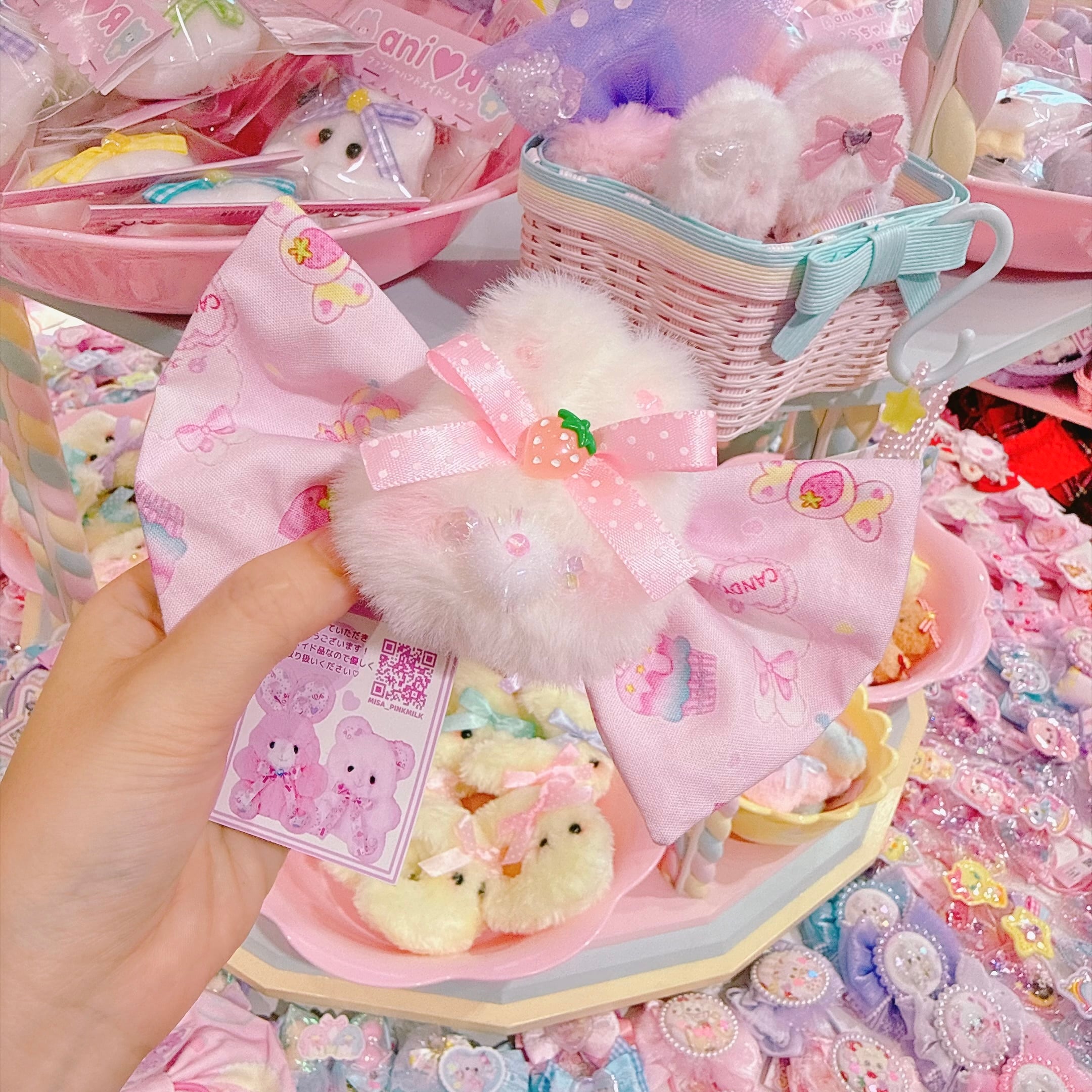 【A4】110-5ぬいぐるみ付きリボン　ヘアゴム