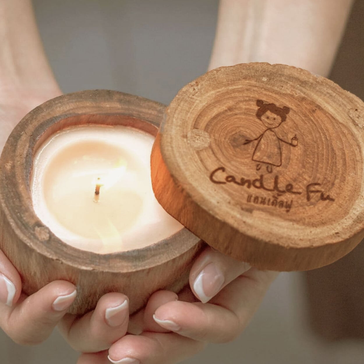 Mサイズ アロマキャンドル ソイキャンドル 天然木の容器 タイ製 香り10