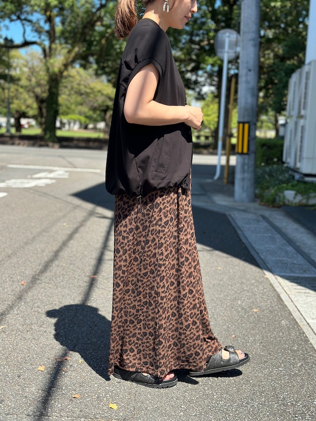 【siro de labonte 2026 AW】leopard lib pencil skirt