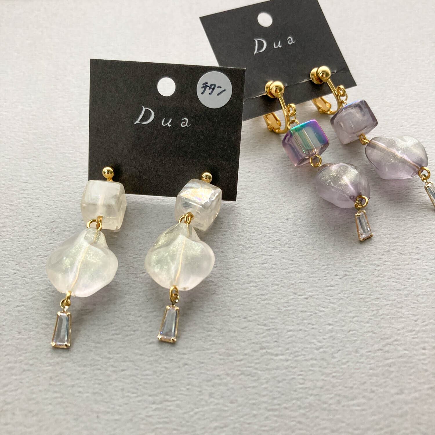 サイコロ＆歪な雫ビーズのワントーン〈ピアス/イヤリング〉 | Dua
