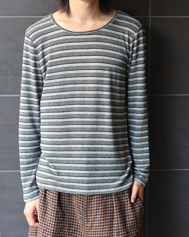 Glitter border long sleeve top