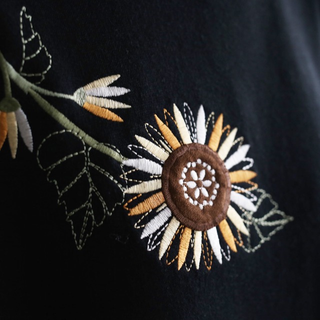 sun flower embroidery design loose sweat