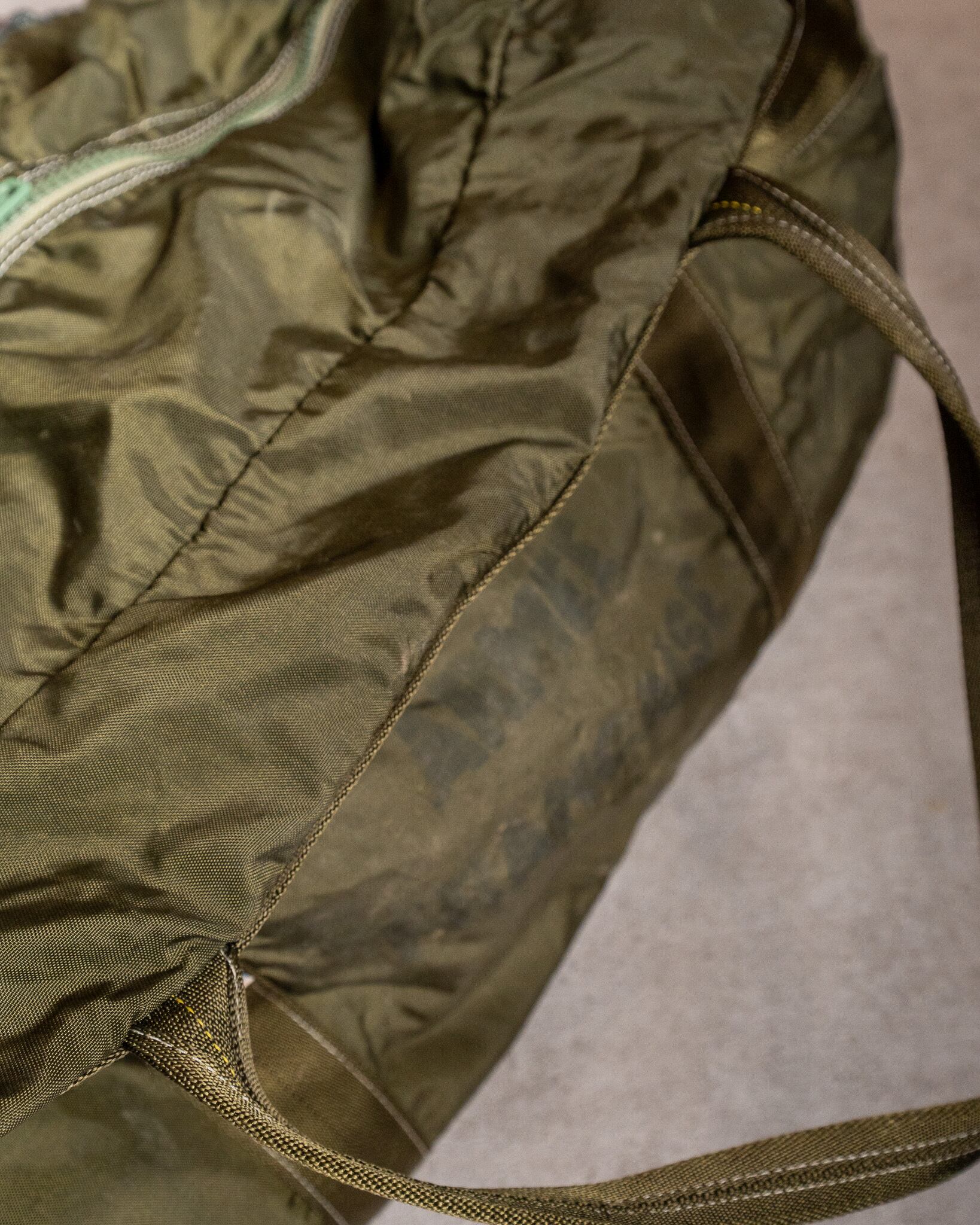 French Air Force 80-90s Paratrooper Bag 65L フランス空軍