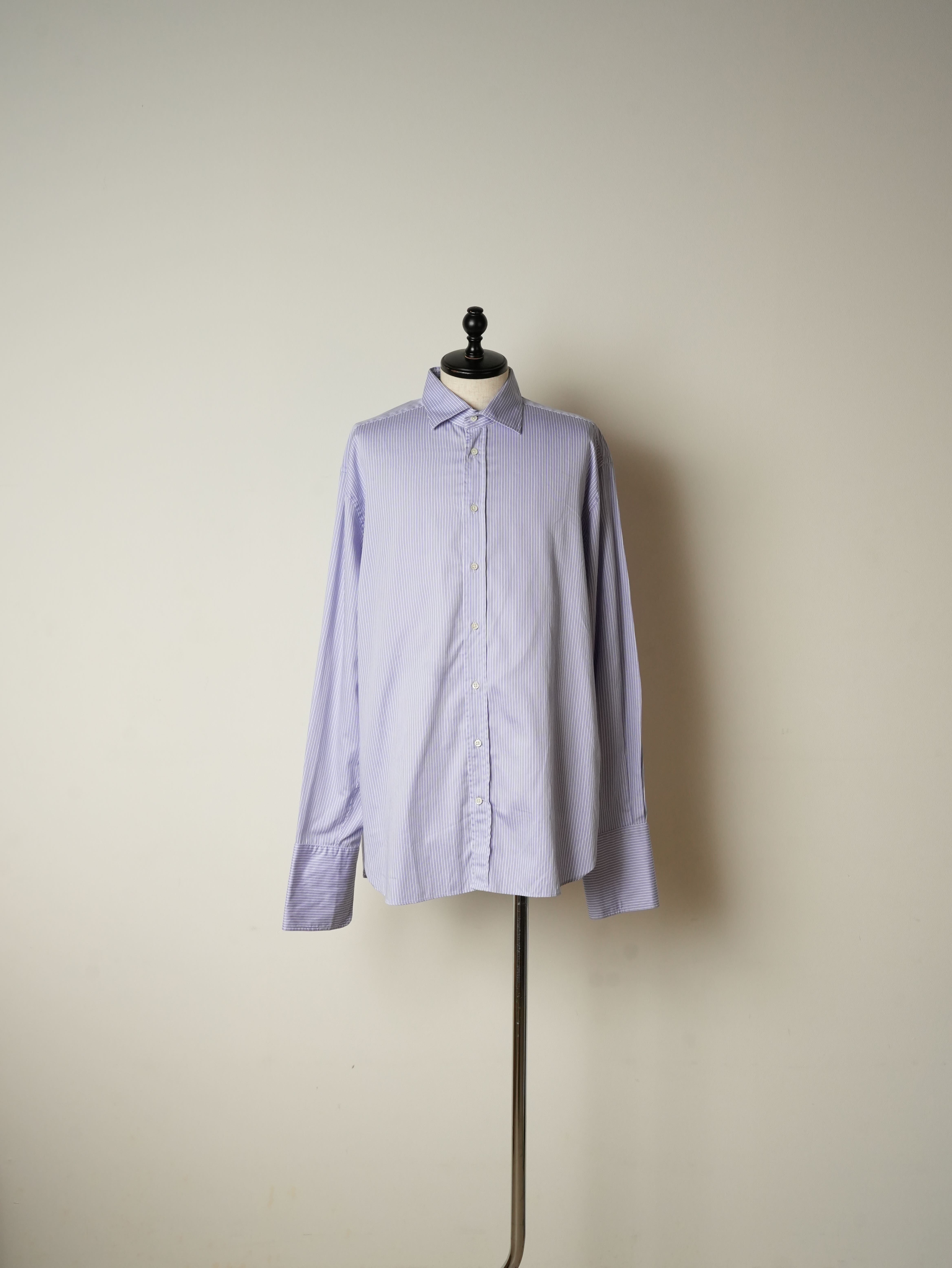 ARMANI | Raum Vintage