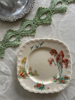 英国アンティーク GRINDLEY グリンドレー 1930年代 ケーキプレートA 庭と小鳥 スクウェア リム テーブルウェア