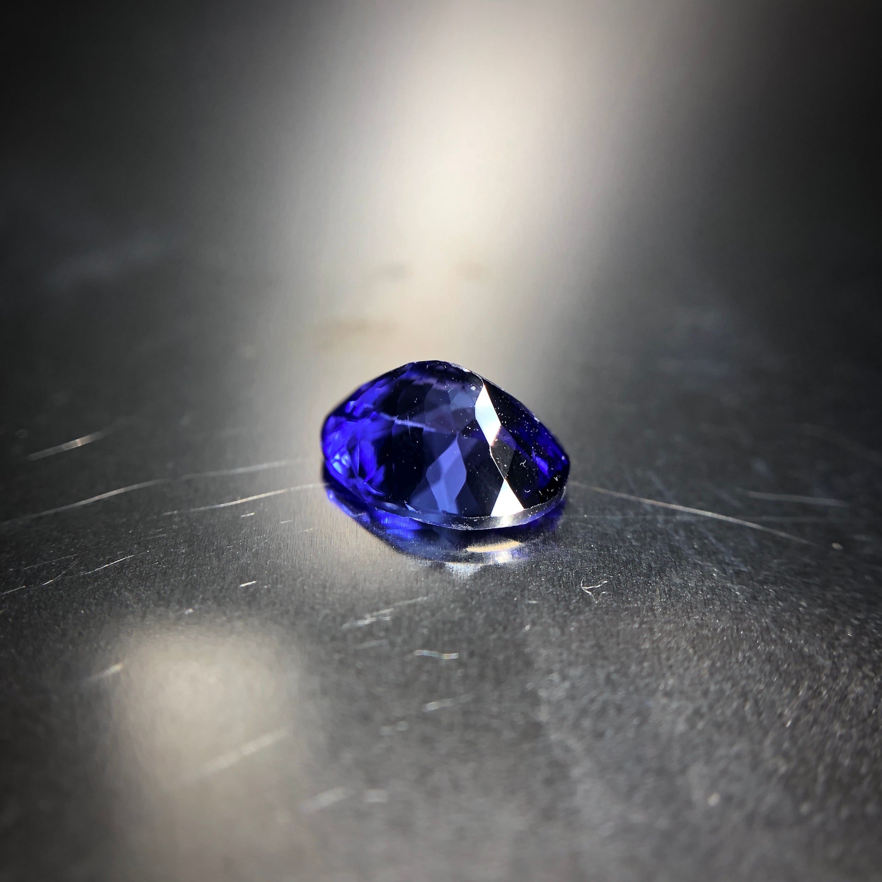 煌めく夜空色の宝石 1.2ct 天然 タンザナイト | Frederick’s Gems&Jewelry powered by BASE
